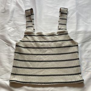 American eagle medium black and white striped tank